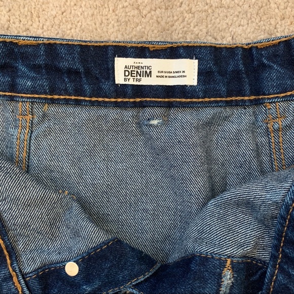 High rise jean skirt - Picture 2 of 4